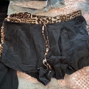 Twelfth street by Cynthia Vincent 100% silk shorts